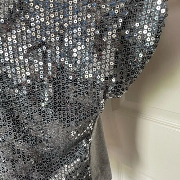 Brandy Melville Boxy Crop Sequin t-shirt, O/S - Picture 11 of 14